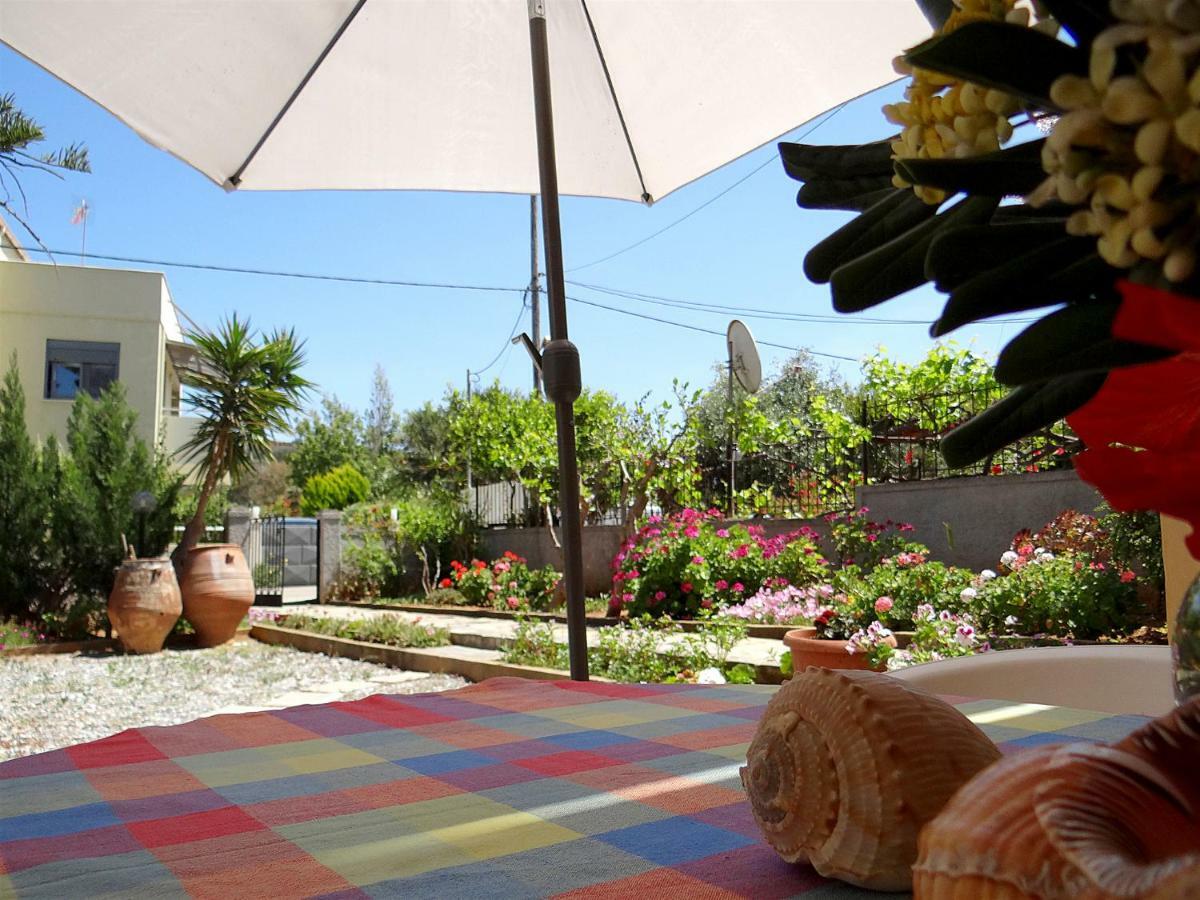 Apartment By The Sea Kato Daratso Exterior photo