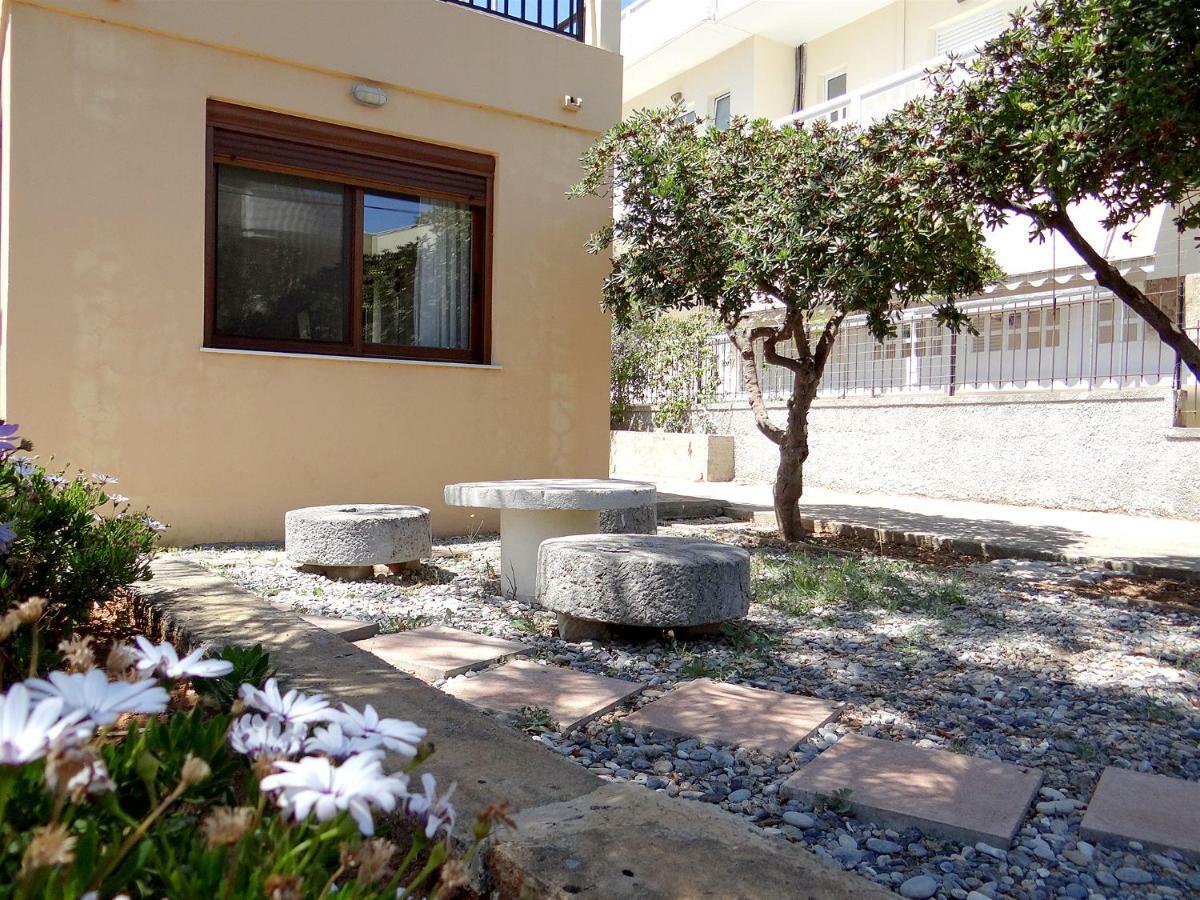Apartment By The Sea Kato Daratso Exterior photo